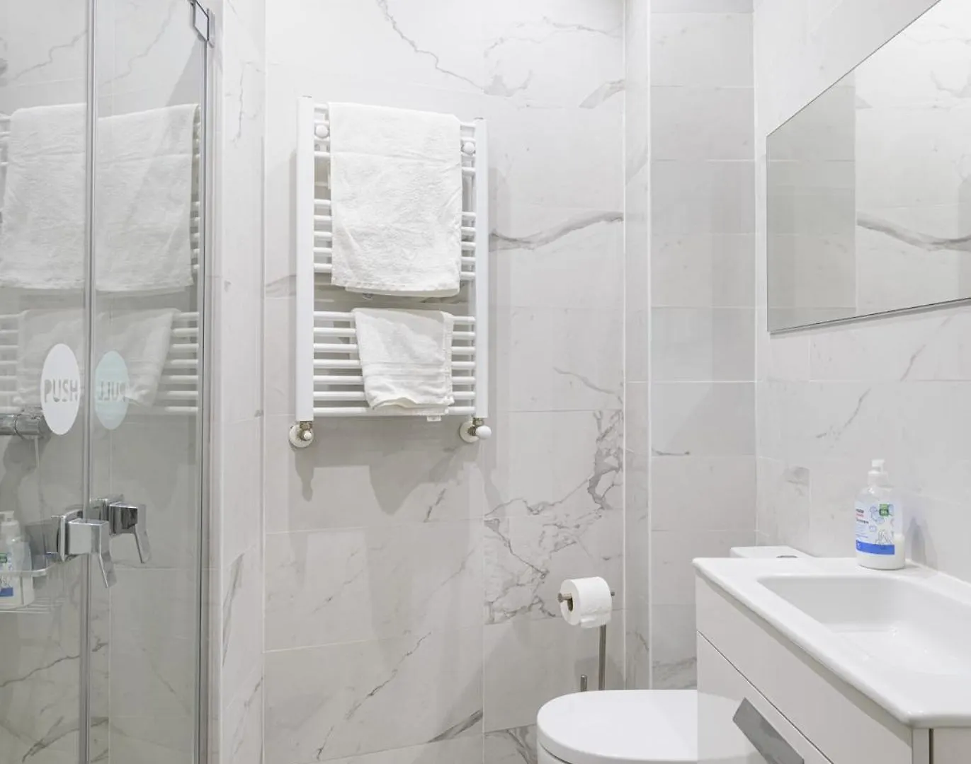 Nuevo Lujo Centro De Bilbao + Wifi . Parking Apartment Spain